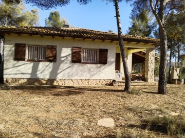 House 4 Bedrooms in Cervià de les Garrigues