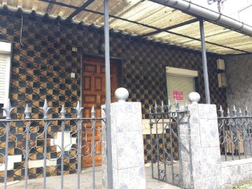 Maison 2 Chambres à Ciaño - Zona Rural
