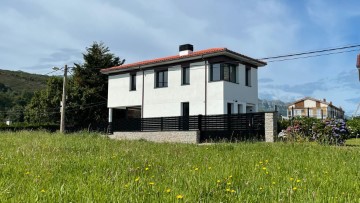 Maison 3 Chambres à Cué-San Roque-Andrín