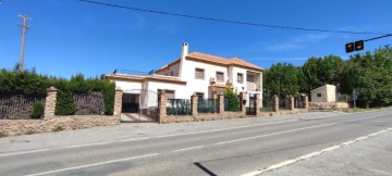 House 8 Bedrooms in Sortes-Abc-Rabiete