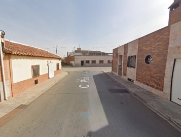 House  in Manzanares