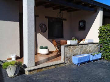 House 2 Bedrooms in Campo Charro