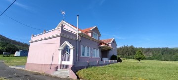 Casa o chalet 5 Habitaciones en Moeche (Santa Cruz)