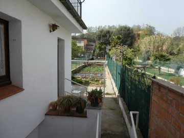House 6 Bedrooms in Torelló