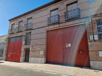 Industrial building / warehouse in Torrijos