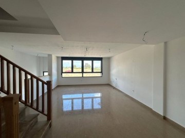 Apartment 4 Bedrooms in El Palmar