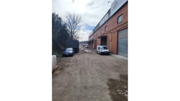 Industrial building / warehouse in Can Alzamora - Les Torres - 25 de Setembre