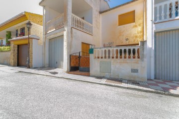 House 3 Bedrooms in Castillo de Tajarja