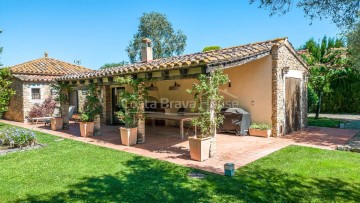 Country homes 4 Bedrooms in Fonolleres