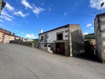 Maison 3 Chambres à Fresnedoso