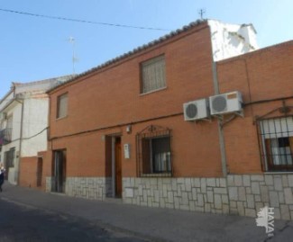 Piso 5 Habitaciones en La Puebla de Montalbán
