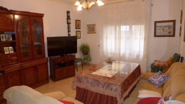 Apartment 5 Bedrooms in Palomarejo