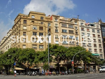 Locaux commerciaux à Eixample