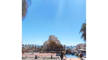 Apartment 3 Bedrooms in Balneario de Fuencaliente