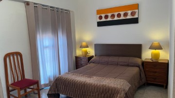 Apartment 3 Bedrooms in Benimàmet