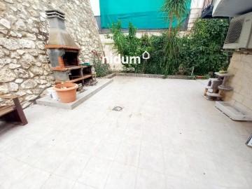 House 3 Bedrooms in Cerdà