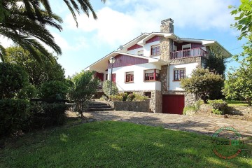 Maison 4 Chambres à Prendes