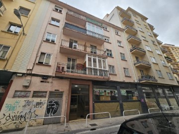 Apartamento 3 Quartos em Burlada / Burlata