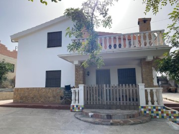 Casa o chalet 5 Habitaciones en La Basseta