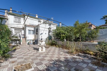 Maison 5 Chambres à Gójar