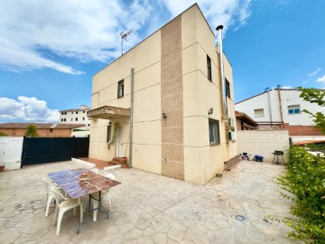 Maison 4 Chambres à Cabanillas del Campo