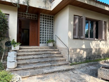 House 8 Bedrooms in Ponent