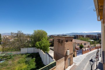 Piso 3 Habitaciones en Carretera de Granada-La Alcazaba