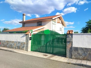 Casas rústicas 5 Habitaciones en Malpartida de Cáceres