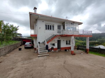 Casa o chalet 6 Habitaciones en Lesende (San Martiño)