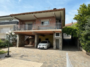 Casa o chalet 3 Habitaciones en Can Serra