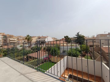 Dúplex 3 Habitaciones en Zona Esportiva - Sant Pere