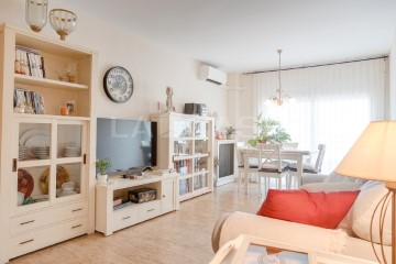 Apartment 3 Bedrooms in Instituts - Ponent