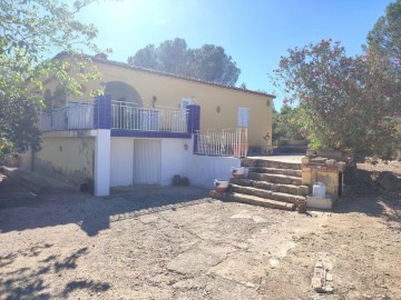 House 3 Bedrooms in Alfarrasí