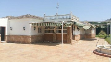 Casas rústicas 6 Habitaciones en Pinos Puente