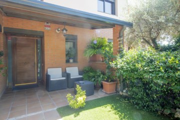 House 4 Bedrooms in Pinar i Portus