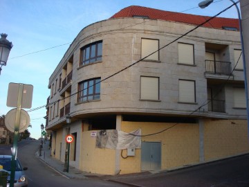 Edificio en As Neves (Santa María P.)