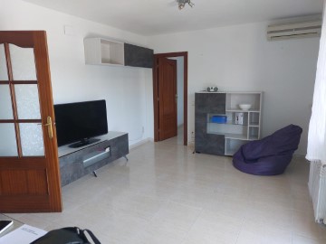 Apartment 3 Bedrooms in Mas Rampinyo - Carrerada