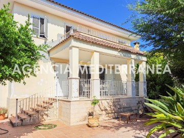 House 6 Bedrooms in La Cañada