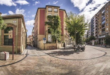 Piso 6 Habitaciones en Logroño Centro