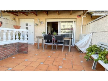 House 3 Bedrooms in Viladecavalls