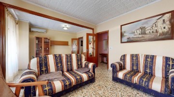 House 5 Bedrooms in Av Ribera Baixa