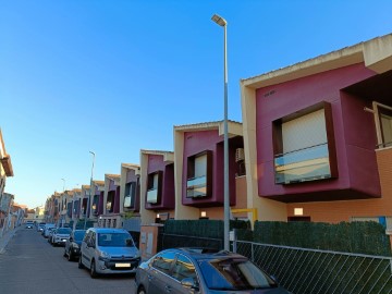 Casa o chalet 4 Habitaciones en Patrocinio - Nueva Talavera