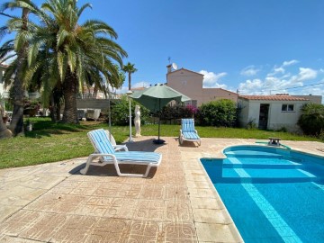 Casa o chalet 4 Habitaciones en Alcanar Centro