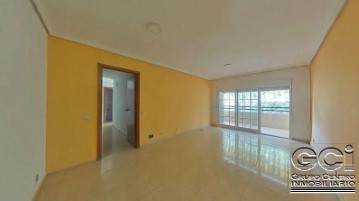 Apartment 4 Bedrooms in Villayuventus-Renfe