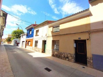 House 3 Bedrooms in Velilla de Ebro