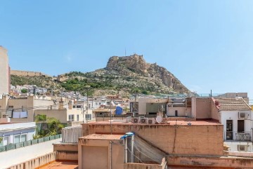 Piso 4 Habitaciones en Alicante Centro