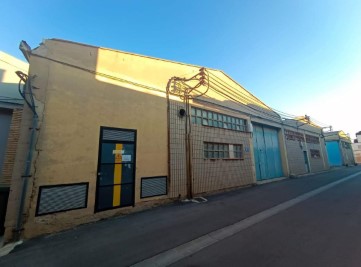 Bâtiment industriel / entrepôt à Urbanización Amelia