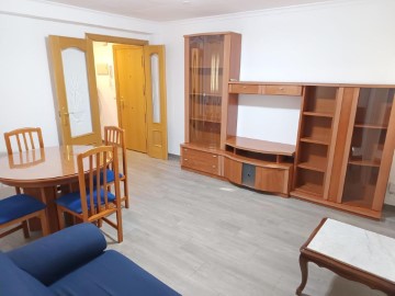 Apartamento 2 Quartos em San Ramón y Monte de Piedad