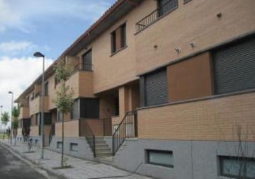 House 4 Bedrooms in Estación Portazgo