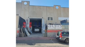 Nave en Nueva Torrevieja - Aguas Nuevas